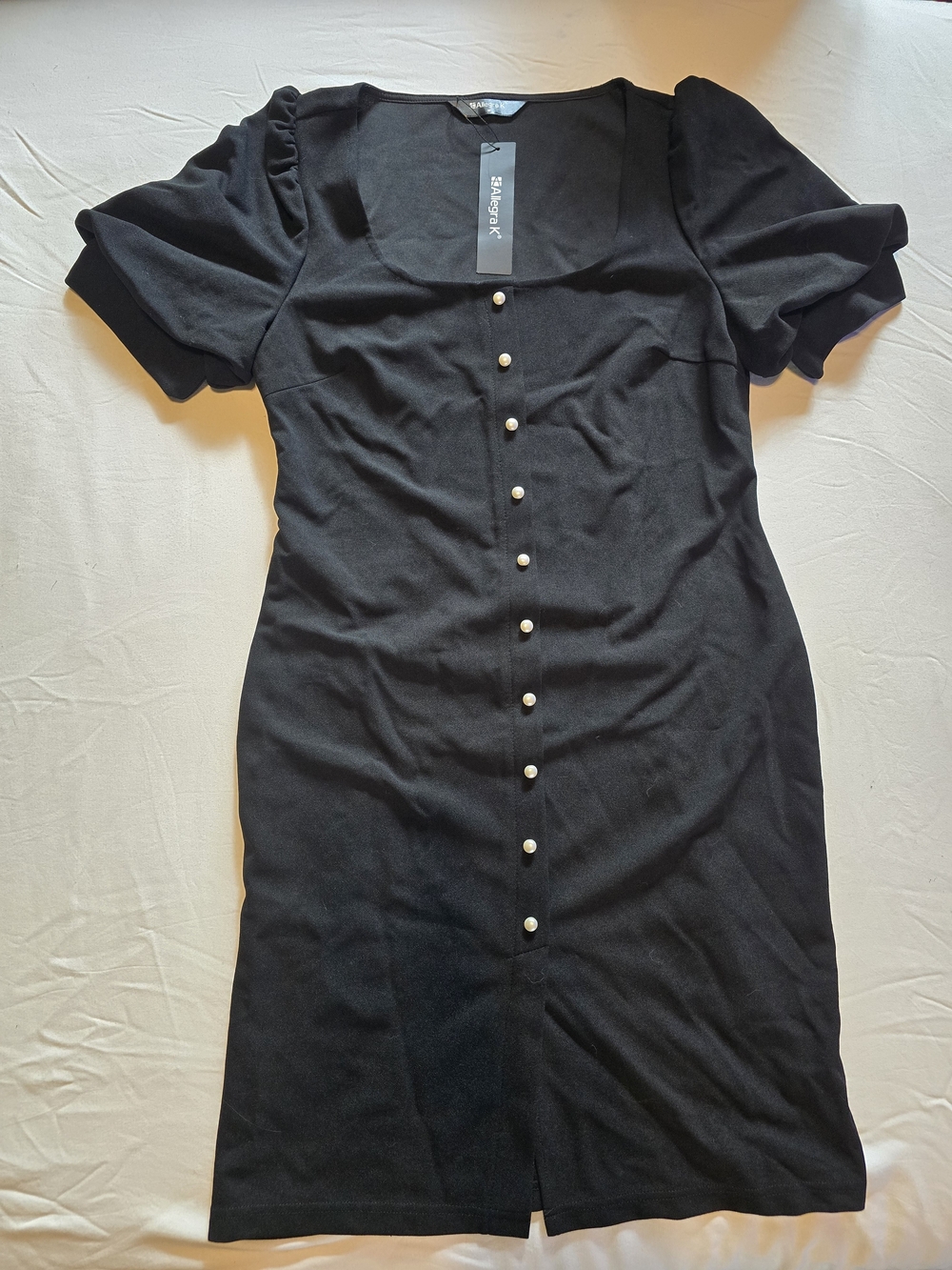 NWT Pearl Button Square Neck Puff Sleeve Dress